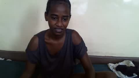 littlesandie online show from 8, 3, 2025