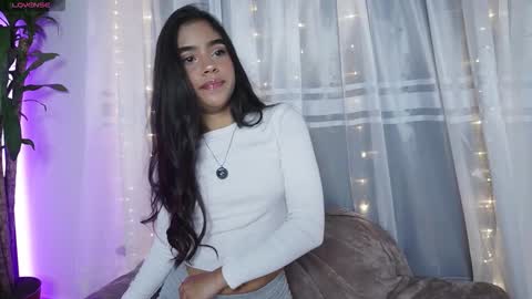 littletammy_ online show from 30, 9, 2025