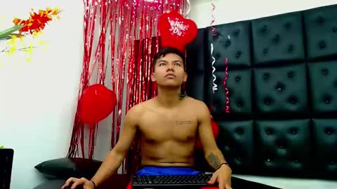 Snapshot of littletommy01 chatting on 15, 2, 2025 littletommy01 online show from 15, 2, 2025