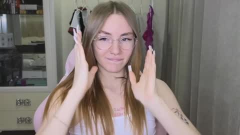 Eliana online show from 28, 1, 2025