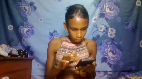 Snapshot of littleyanah chatting on 1, 6, 2026 yanah online show from 1, 6, 2026