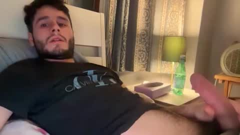 Snapshot of livefantesy4 chatting on 10, 1, 2026 livefantesy4 online show from 10, 1, 2026