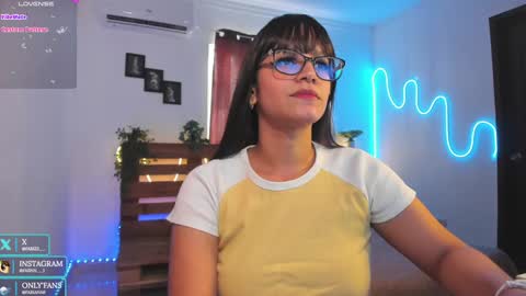 Snapshot of livfabi_ chatting on 20, 1, 2025 Livfabi  online show from 20, 1, 2025