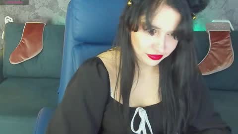 Snapshot of liviashy chatting on 22, 12, 2025 liviashy online show from 22, 12, 2025