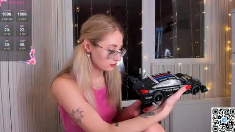 My name is Livy Nice to meet you  Thumbs up please its important online show from 4, 1, 2025