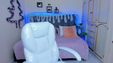 LIZ online show from 10, 12, 2024