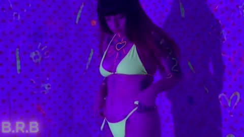    online show from 16, 11, 2025