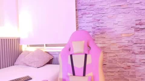 liz_monserrat online show from 9, 7, 2026