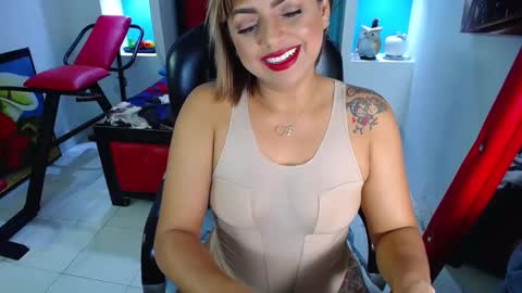 Snapshot of liz_tyler chatting on 4, 12, 2024 Liz Tyler online show from 4, 12, 2024