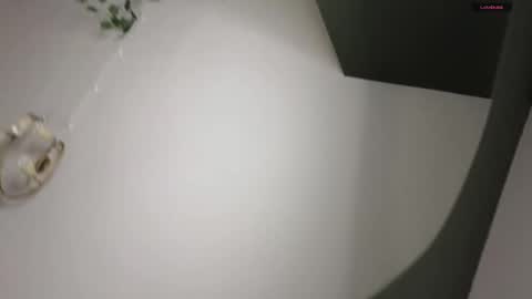 Snapshot of liza_mur chatting on 26, 2, 2026 your love online show from 26, 2, 2026