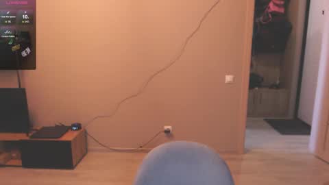 Snapshot of liza_wet chatting on 15, 9, 2025 Liza Wet online show from 15, 9, 2025