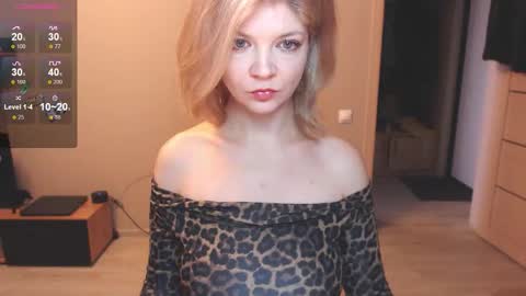 Snapshot of liza_wet chatting on 6, 11, 2025 Liza Wet online show from 6, 11, 2025