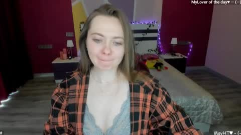 Girl next door online show from 1, 5, 2026