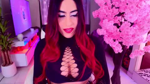 Liza Goth online show from 6, 10, 2025