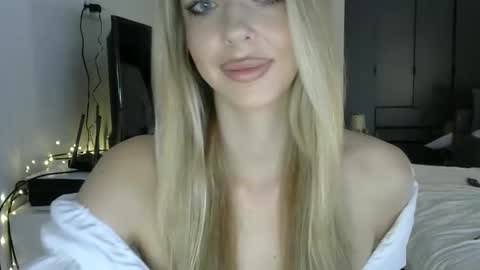 LizaSweetyy online show from 20, 2, 2026