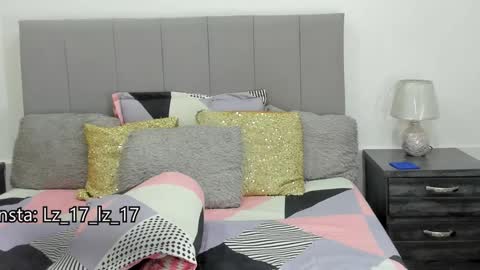 Snapshot of lizathomson_ chatting on 29, 9, 2025 liza online show from 29, 9, 2025