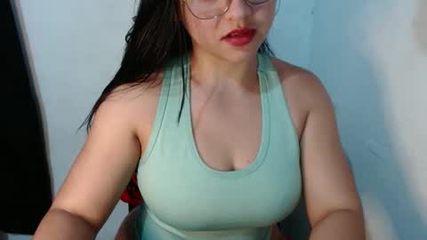 Snapshot of lizbodu chatting on 19, 2, 2025 Lizze Bodu 3 online show from 19, 2, 2025