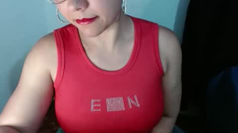 Snapshot of lizbodu chatting on 18, 10, 2025 Lizze Bodu 3 online show from 18, 10, 2025