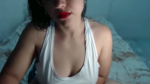 Snapshot of lizbodu chatting on 16, 11, 2025 Lizze Bodu 3 online show from 16, 11, 2025