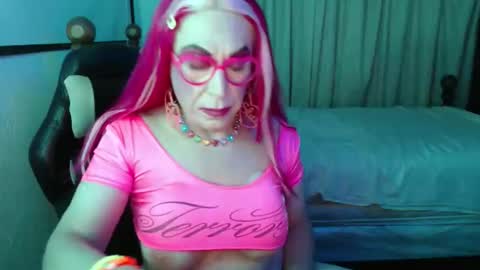 Lizi Chery Strawbery online show from 12, 2, 2026