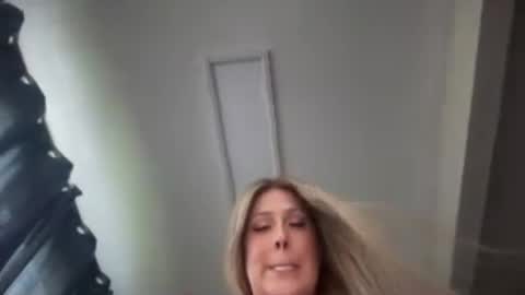 Liz Purr online show from 28, 6, 2026