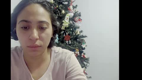 lizz1305 online show from 2, 1, 2025