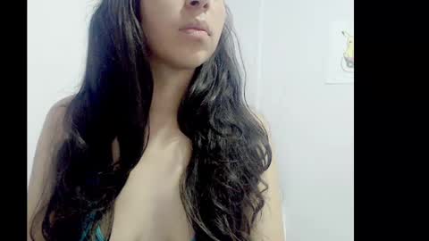 lizz1305 online show from 25, 2, 2025