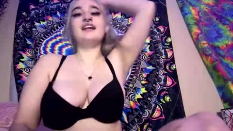 Snapshot of lizz44887 chatting on 8, 2, 2025 Lizz online show from 8, 2, 2025