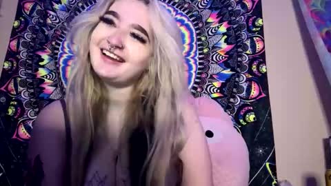 Snapshot of lizz44887 chatting on 23, 2, 2025 Lizz online show from 23, 2, 2025