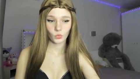 Snapshot of lizza_a chatting on 9, 3, 2026 lizza_a online show from 9, 3, 2026