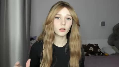 Snapshot of lizza_a chatting on 17, 3, 2026 lizza_a online show from 17, 3, 2026