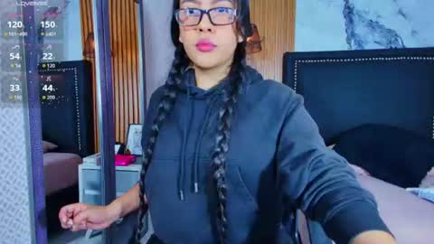 Liz  online show from 24, 7, 2026