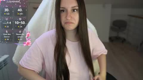 Lizi-Fox online show from 19, 9, 2025