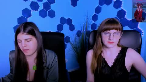 lizzie_boom online show from 4, 3, 2026