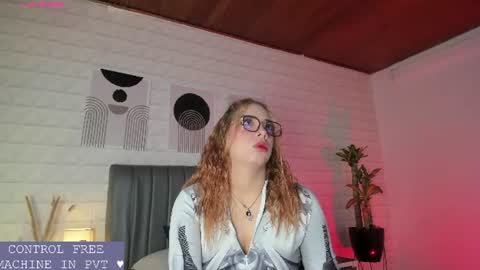  Lizzie  online show from 28, 7, 2026