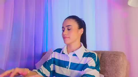 Snapshot of lizzy_kane chatting on 27, 7, 2026 lizzy_kane online show from 27, 7, 2026