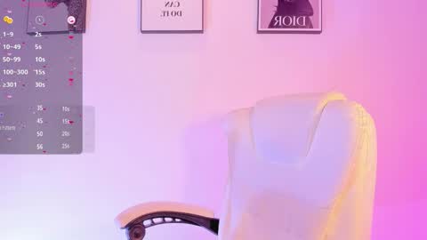 Snapshot of lizzyponcee chatting on 18, 12, 2025 lizzyponcee online show from 18, 12, 2025