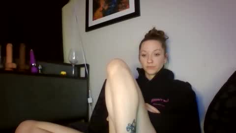 Lizzie Vonn online show from 9, 4, 2026