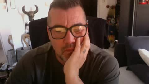 loanm online show from 15, 3, 2026