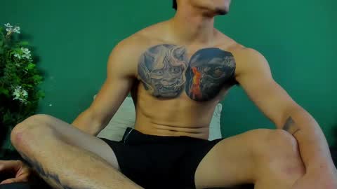 logan_griffin online show from 7, 10, 2025