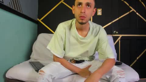 Logan Rogers online show from 22, 9, 2025