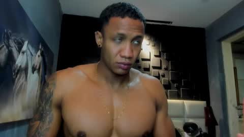 logan_varela online show from 14, 12, 2024