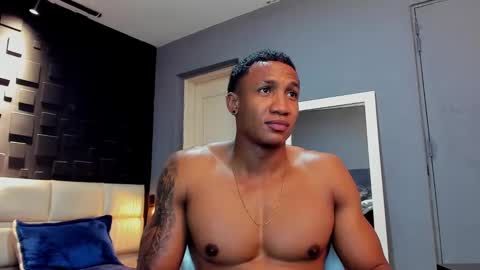 logan_varela online show from 4, 1, 2025