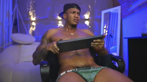 logan_varela online show from 30, 7, 2026