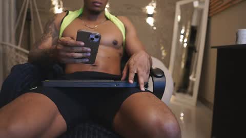 logan_varela online show from 5, 8, 2026