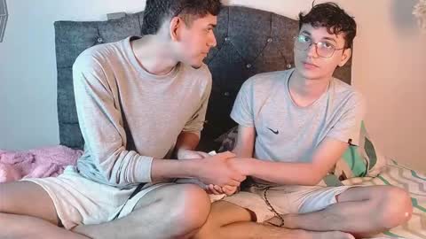 logan_willyams_ online show from 13, 10, 2025