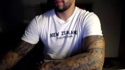 Logan Wolfp online show from 10, 8, 2026