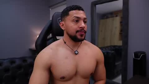 loganmartinx online show from 10, 7, 2026