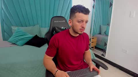 Logan Wolf online show from 20, 3, 2026