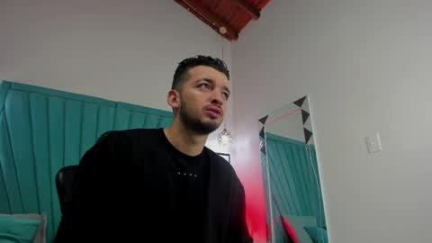 Logan Wolf online show from 21, 3, 2026